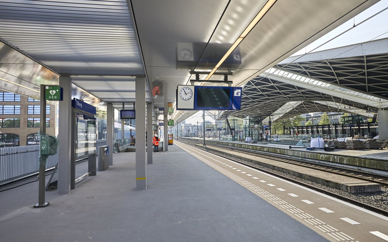 Station Tilburg, perron 4, mei 2024